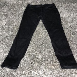Black skinny pants